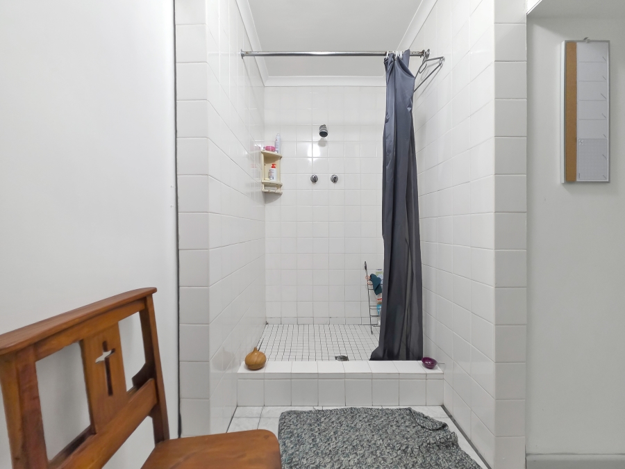 4 Bedroom Property for Sale in Sunridge Western Cape